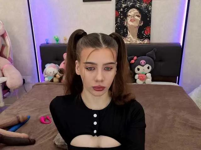 Dolly-ll from BongaCams