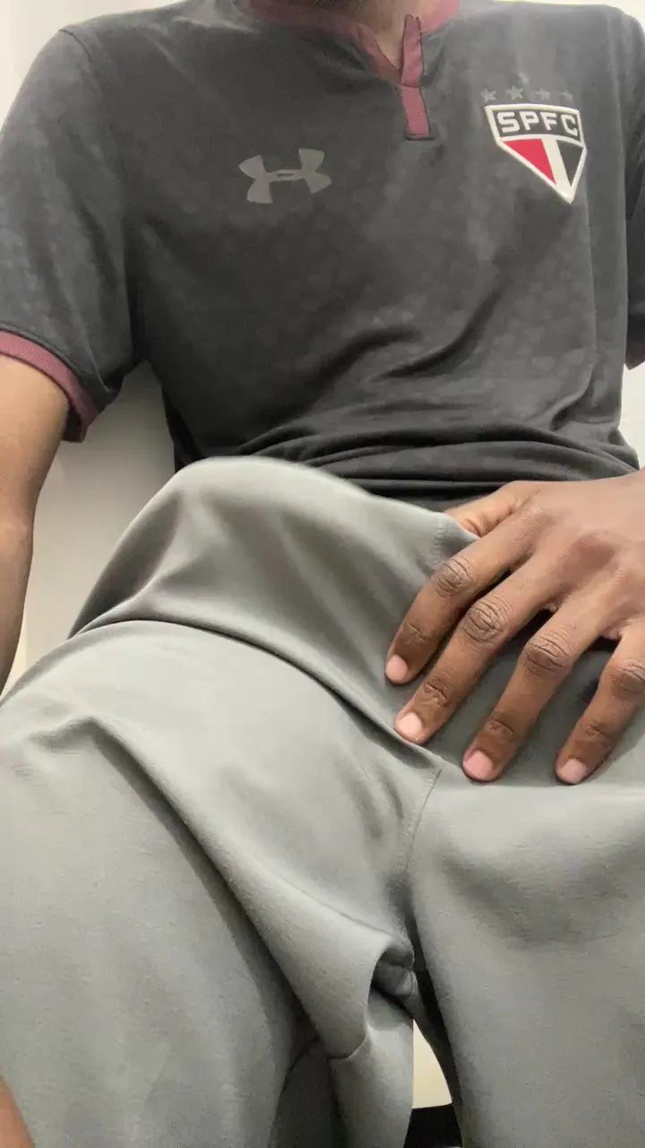 Offline Aboiac on Cam4