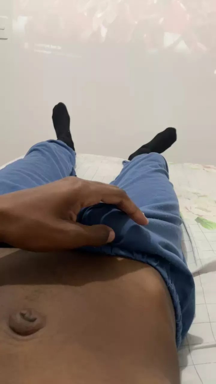 Offline Aboiac on Cam4