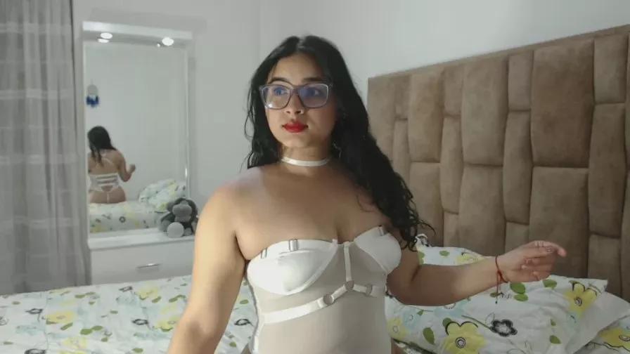 aleejhandra from Cam4