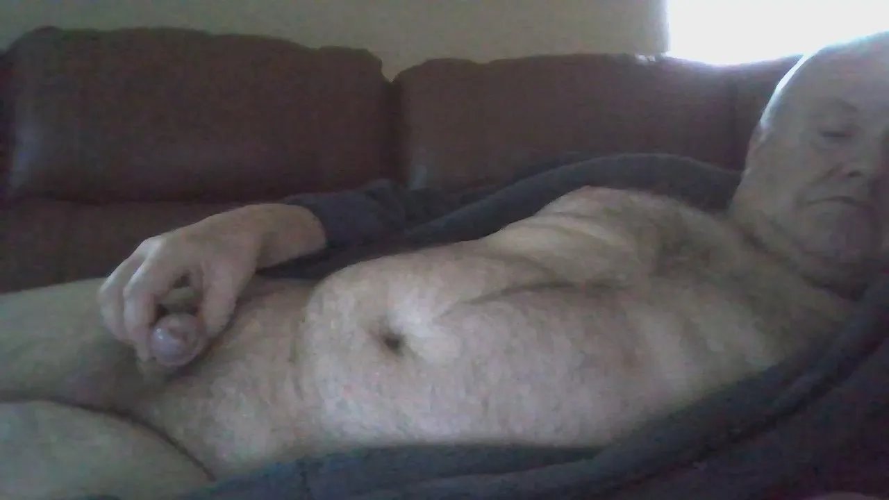 Offline axelbisex60 on Cam4