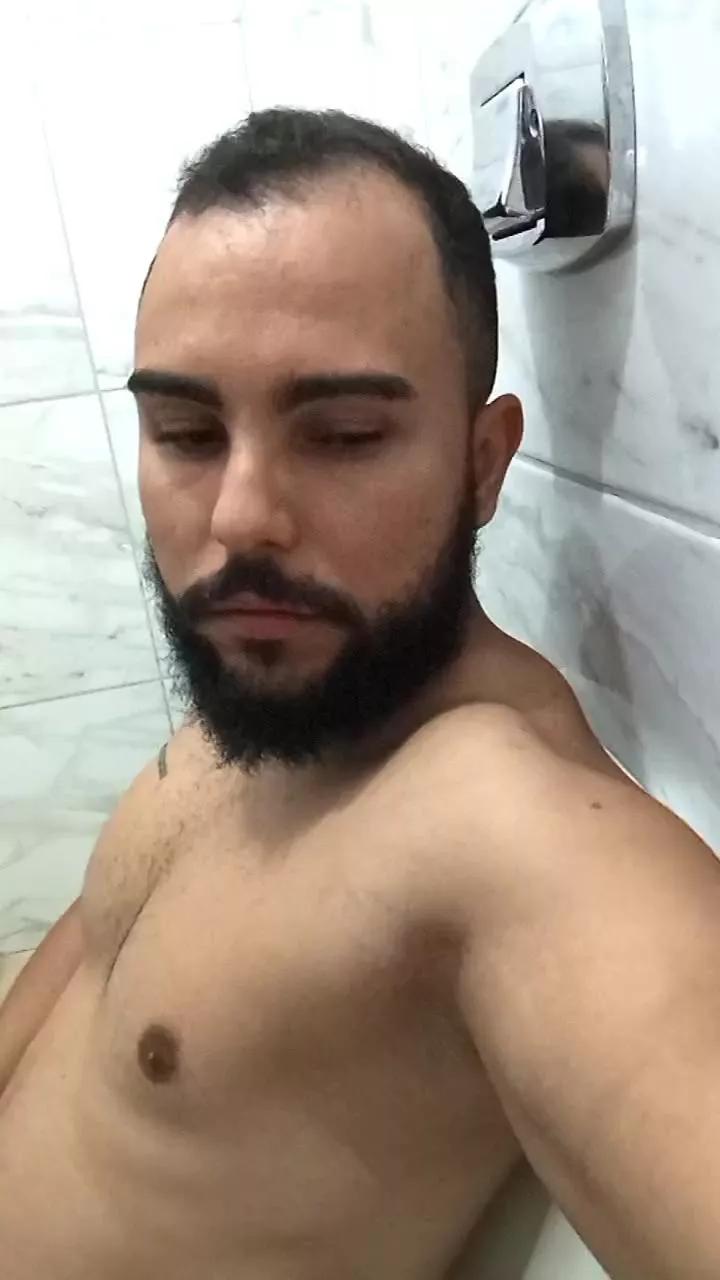 BarbozaAdt from Cam4