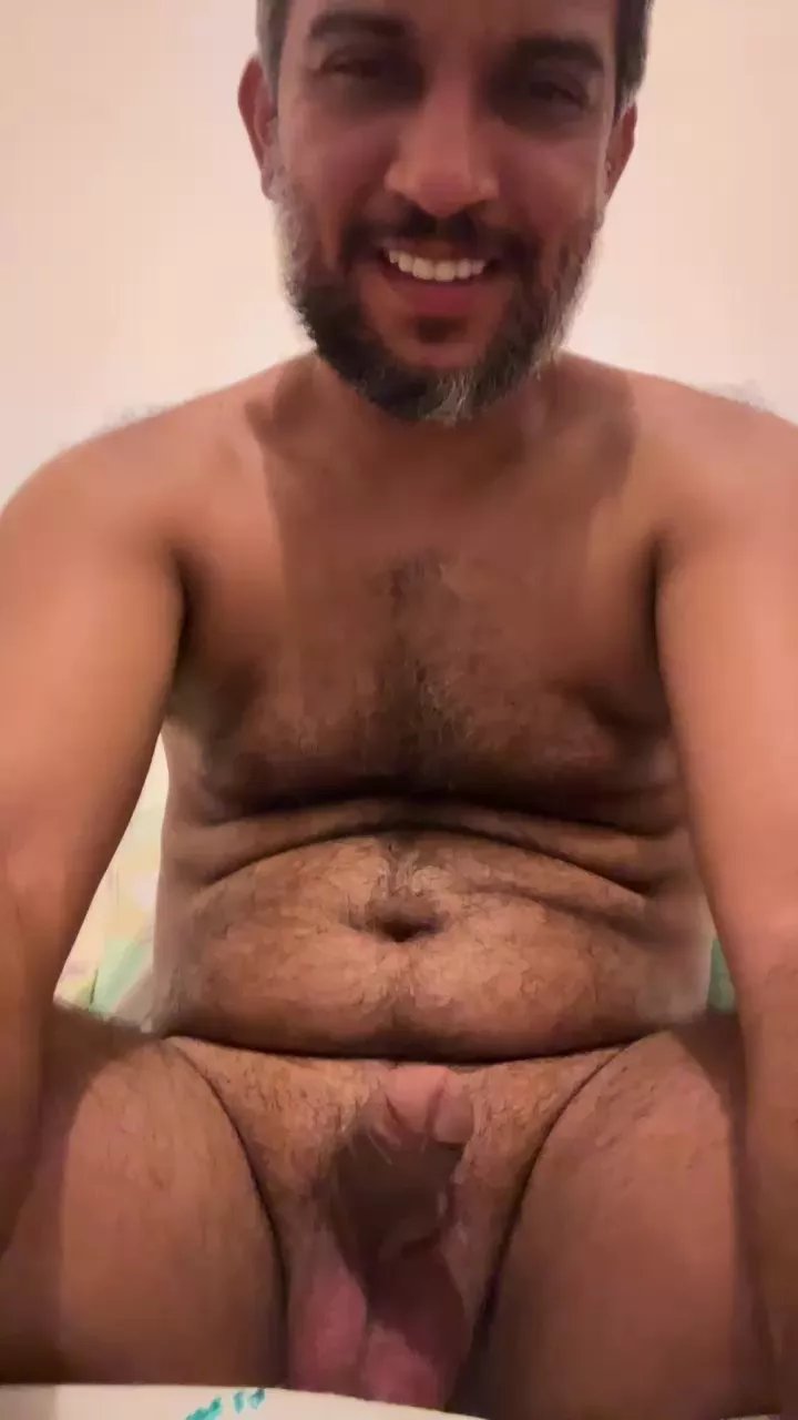 Offline Barbudozscam on Cam4