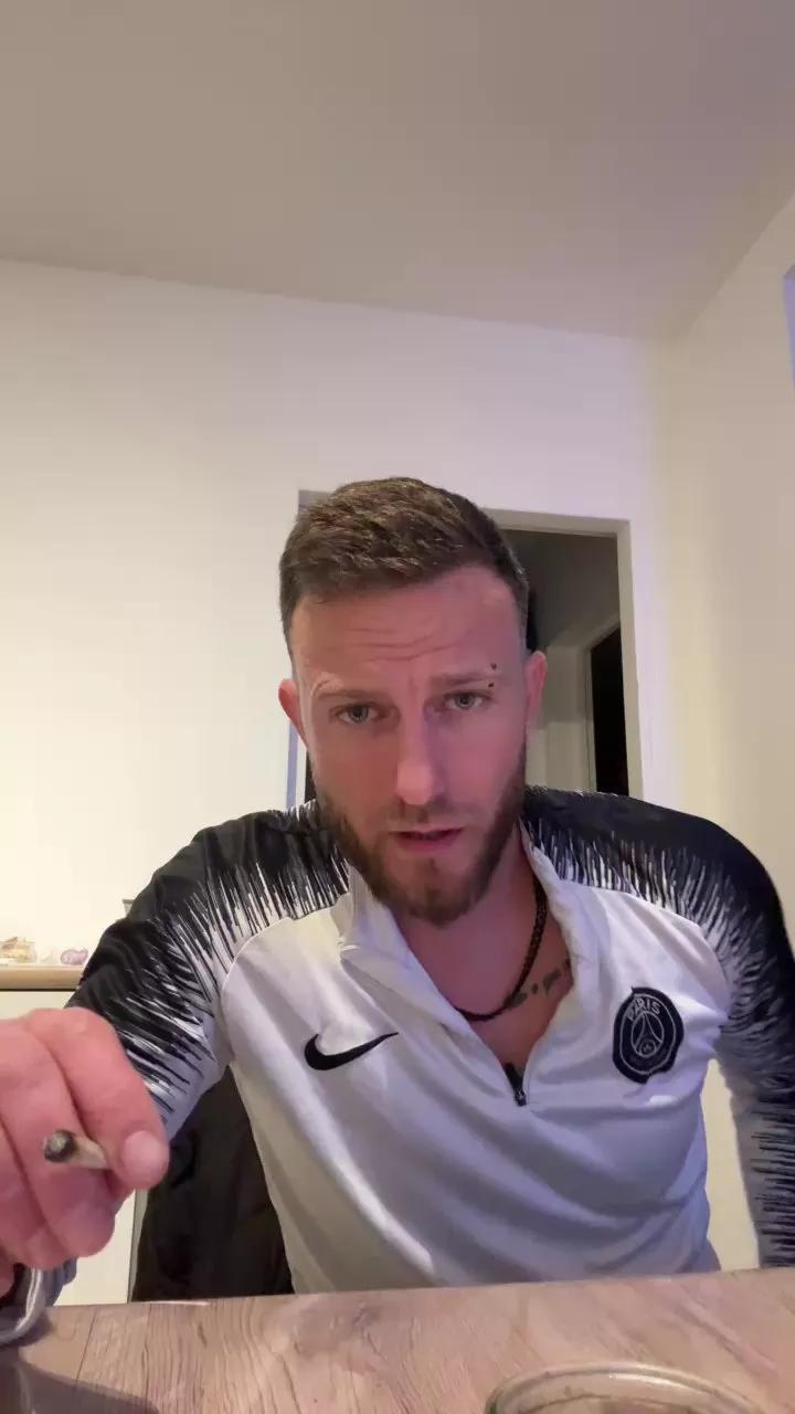 Basboy89 from Cam4