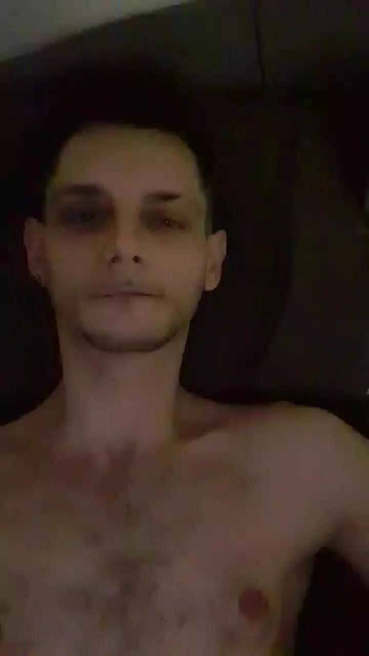 BatboyB1 from Cam4
