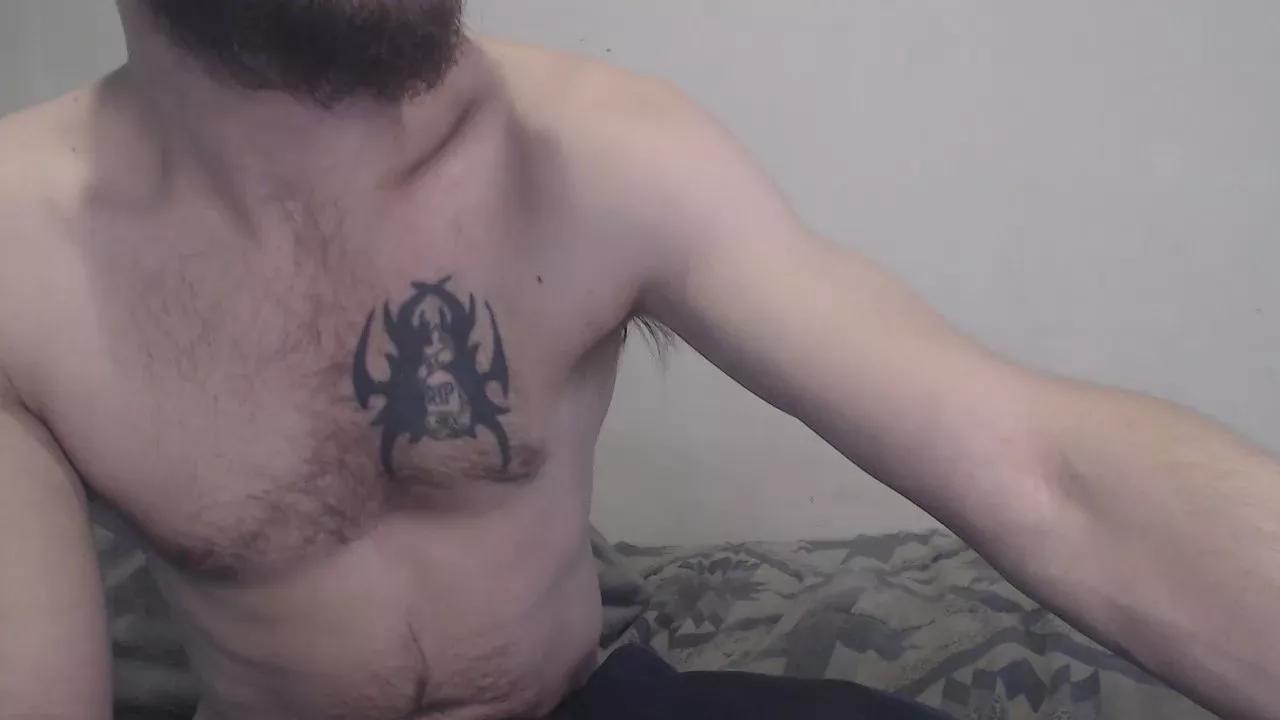 bigBUZZZZ69 from Cam4