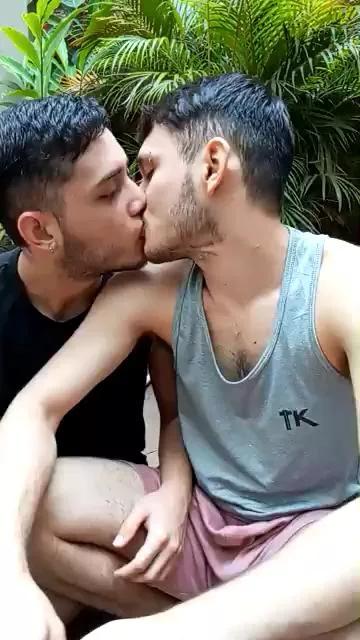 Billyytomy on Cam4