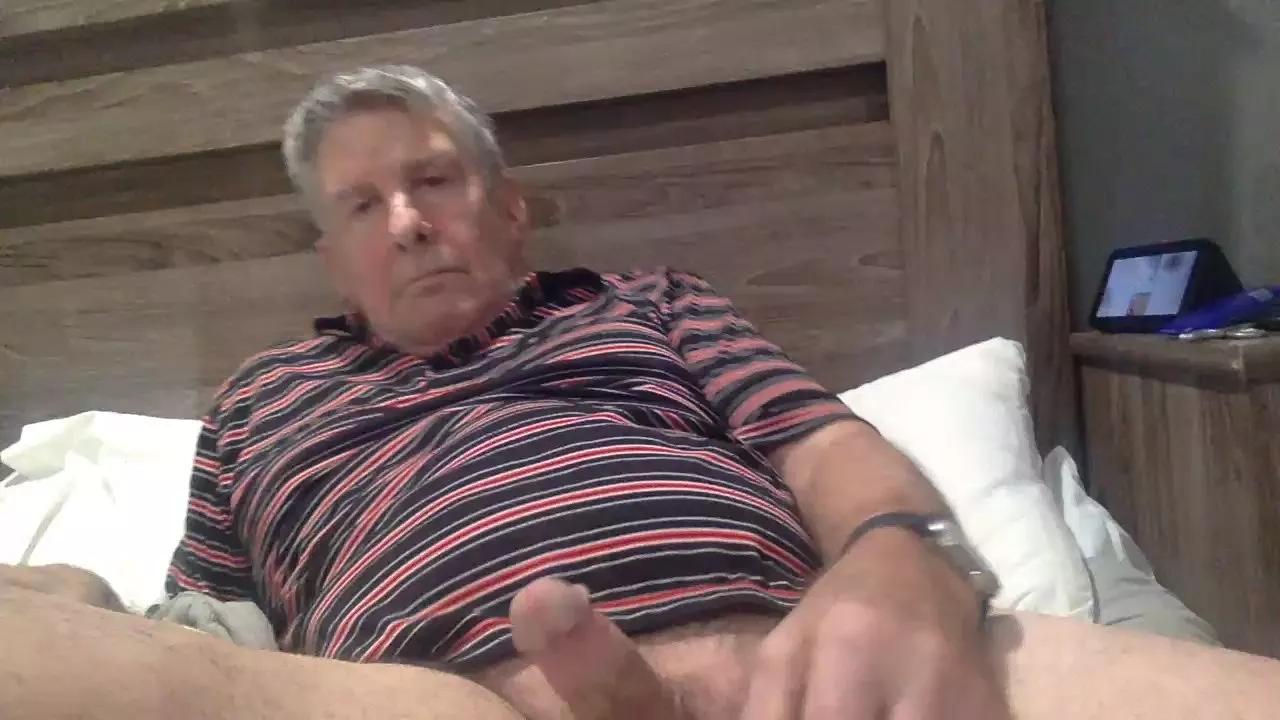 bobbo282 from Cam4