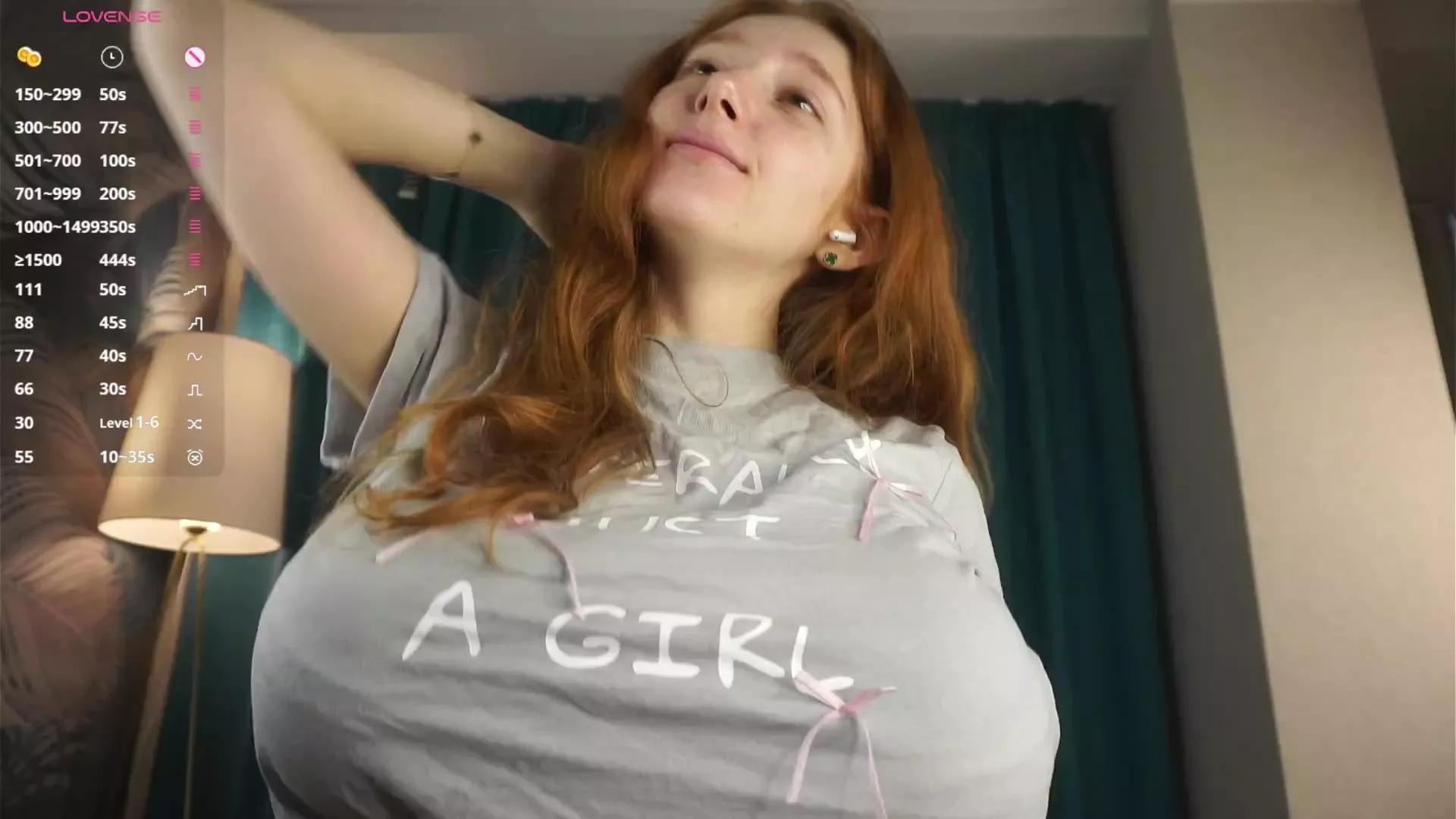BonnieCrago from Cam4