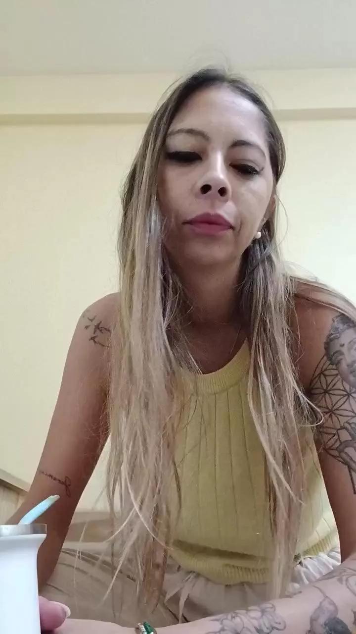 Celes90 from Cam4