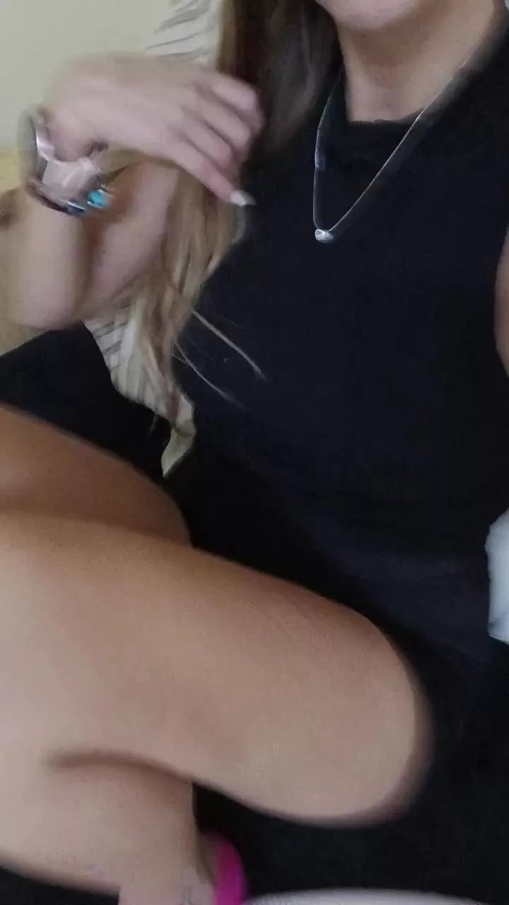 Celes90 from Cam4