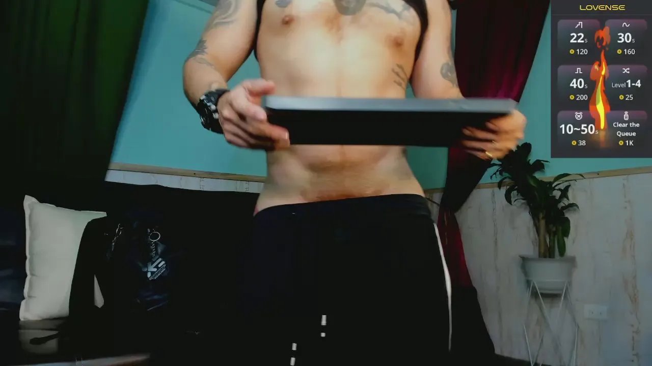 Offline Celtiic_man on Cam4