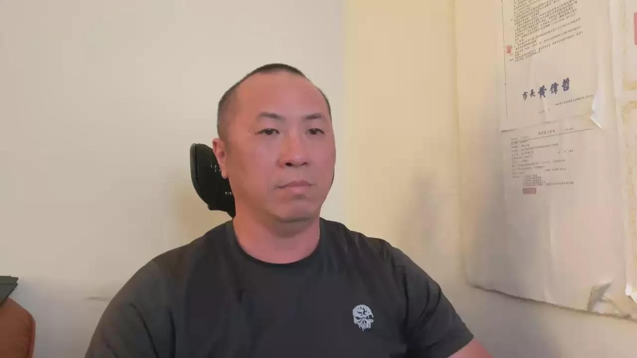 Chih555 from Cam4