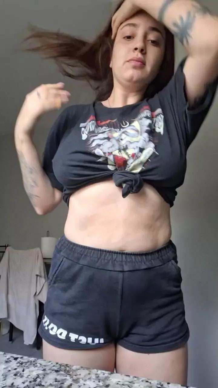 Cuchi8 from Cam4