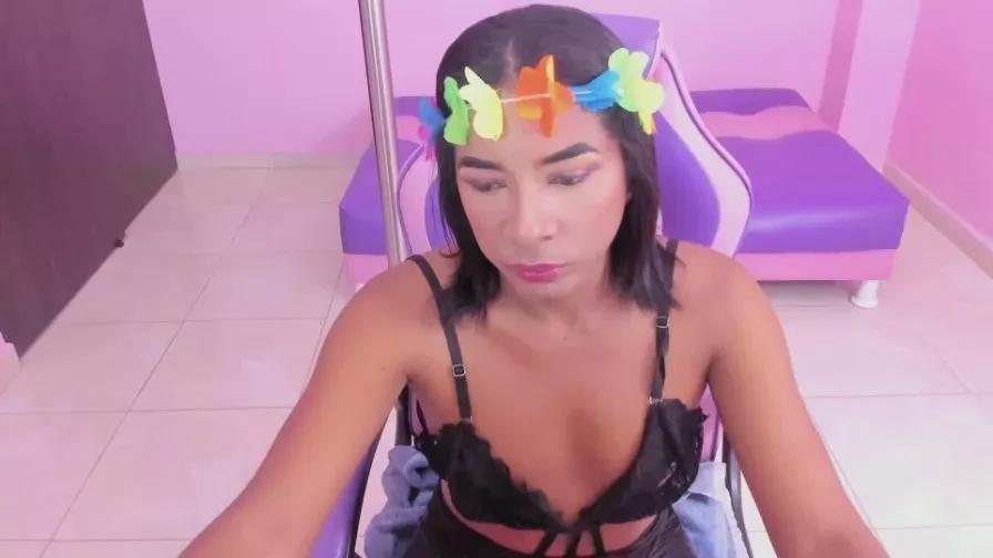 gaia_ebony_hoe from Cam4