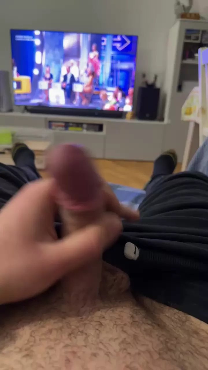 Offline Iltuopadrone_95 on Cam4