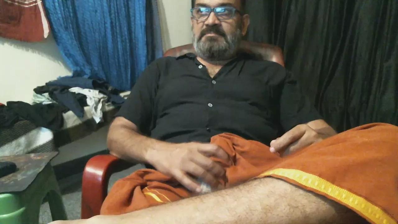 indian2000 from Cam4