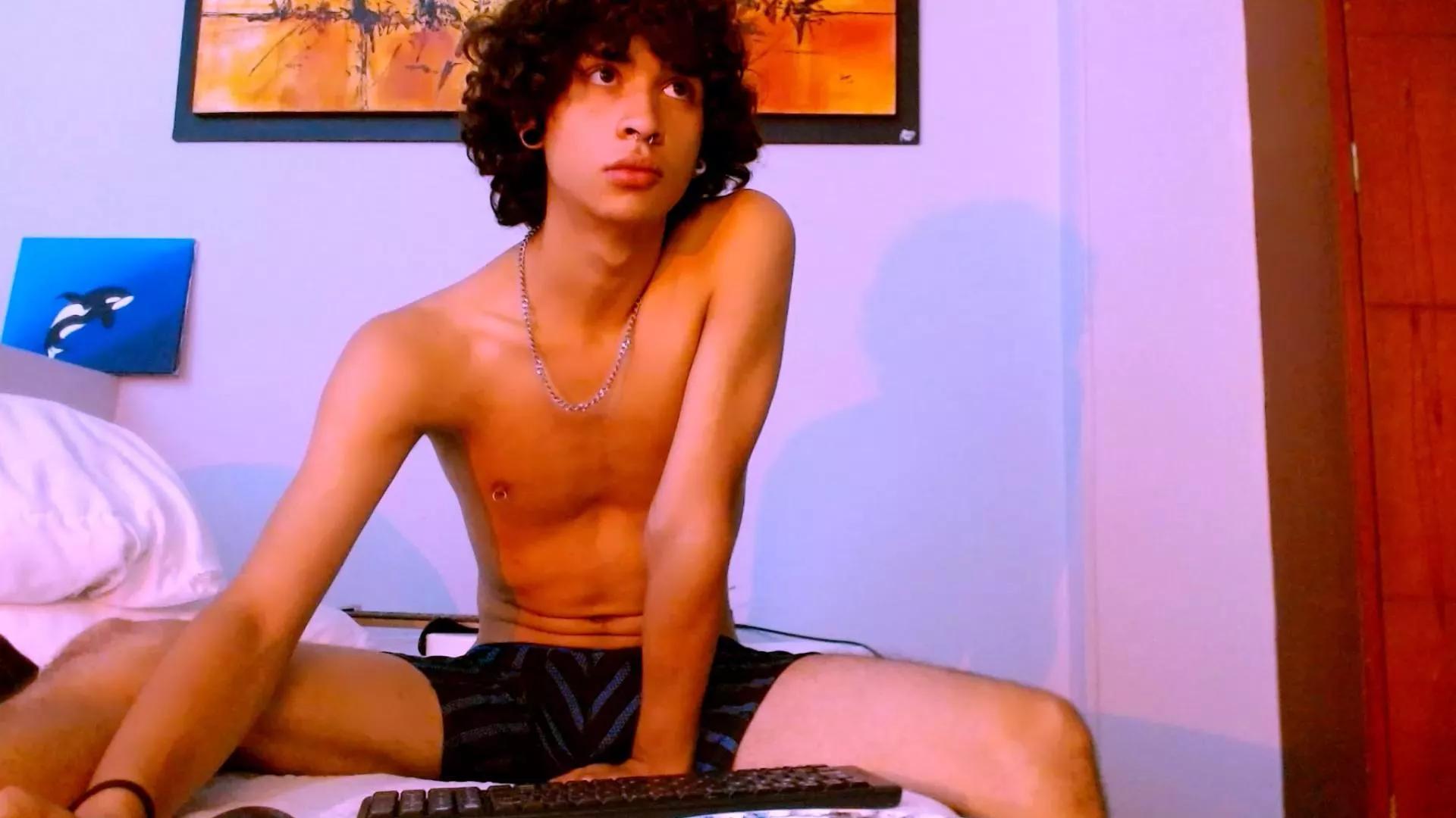 Jeremie_Twink from Cam4
