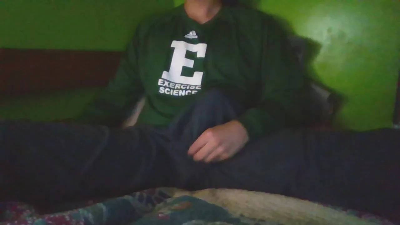 Offline juan_caseres on Cam4