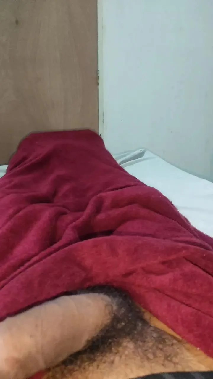 Offline Latinooo3 on Cam4