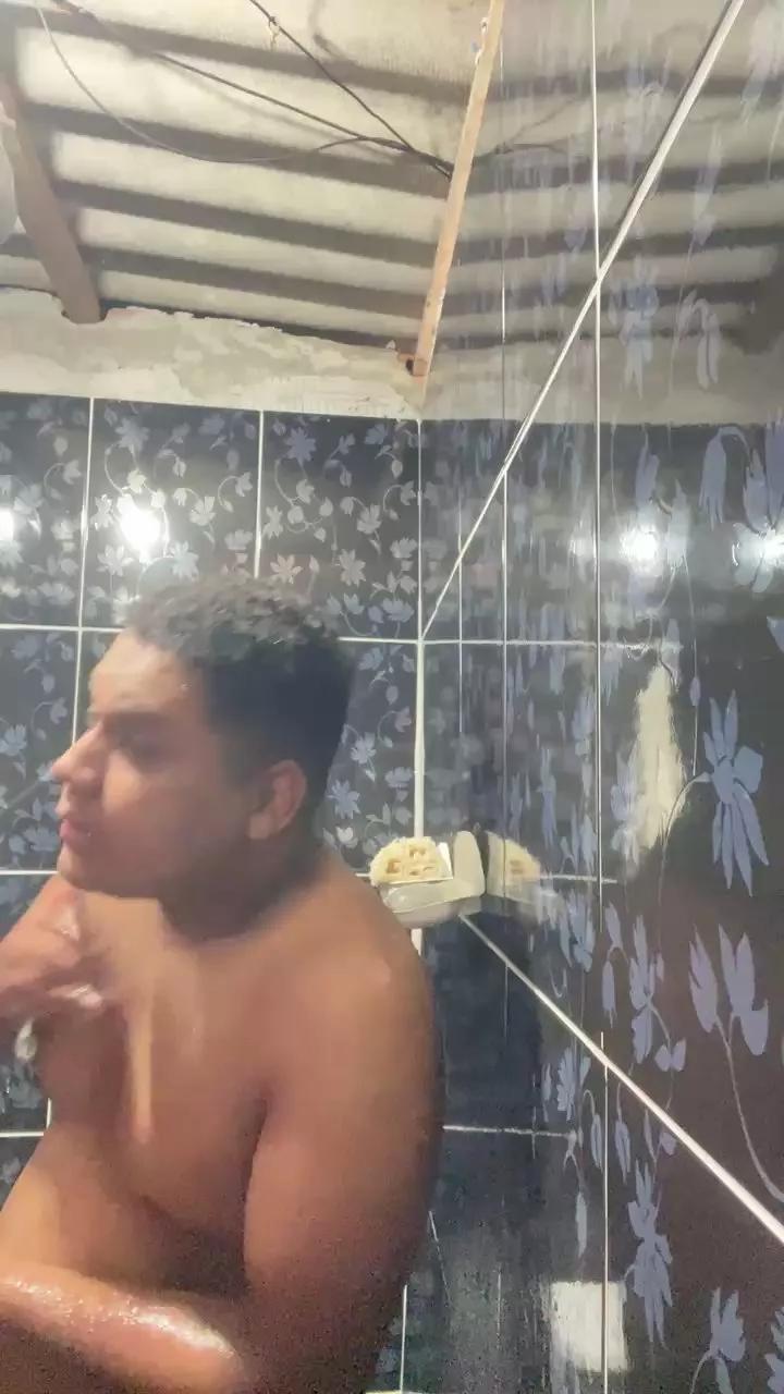luquinhas_fun from Cam4