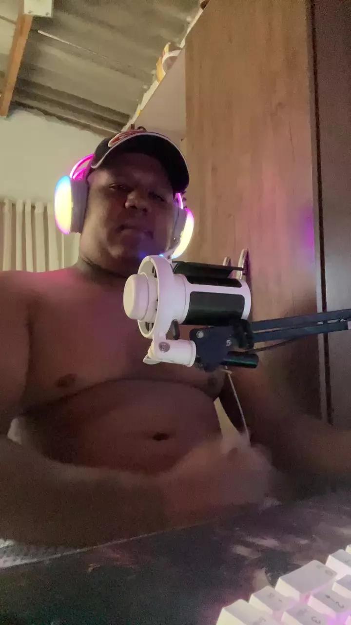 luquinhas_fun from Cam4