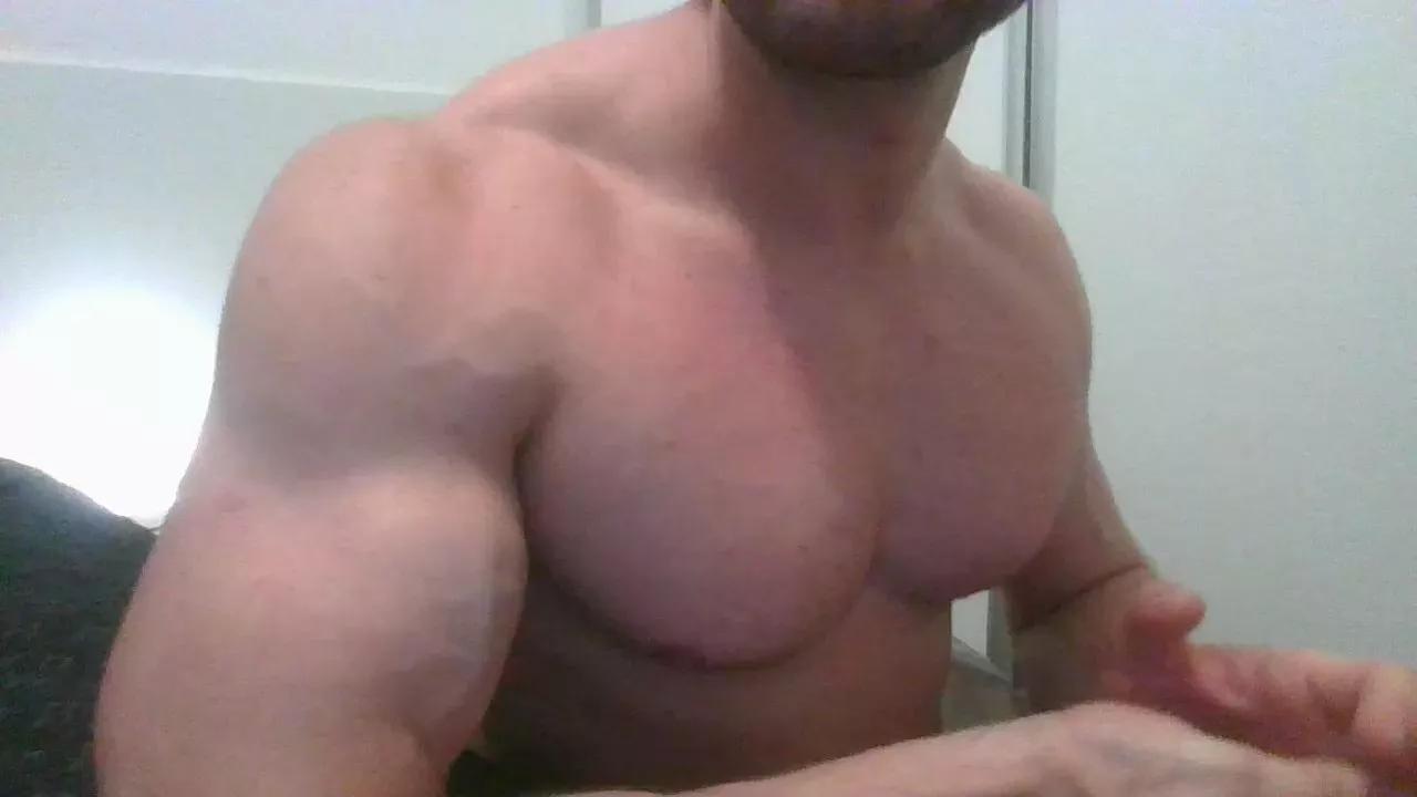 Matteozin from Cam4