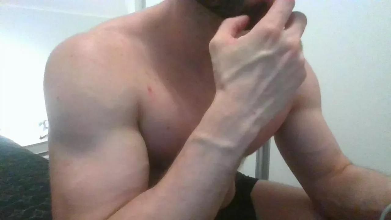 Matteozin from Cam4