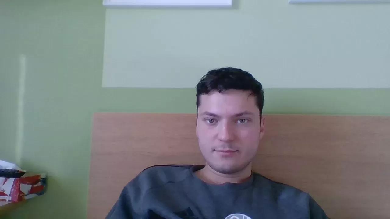 Mattia_21 from Cam4