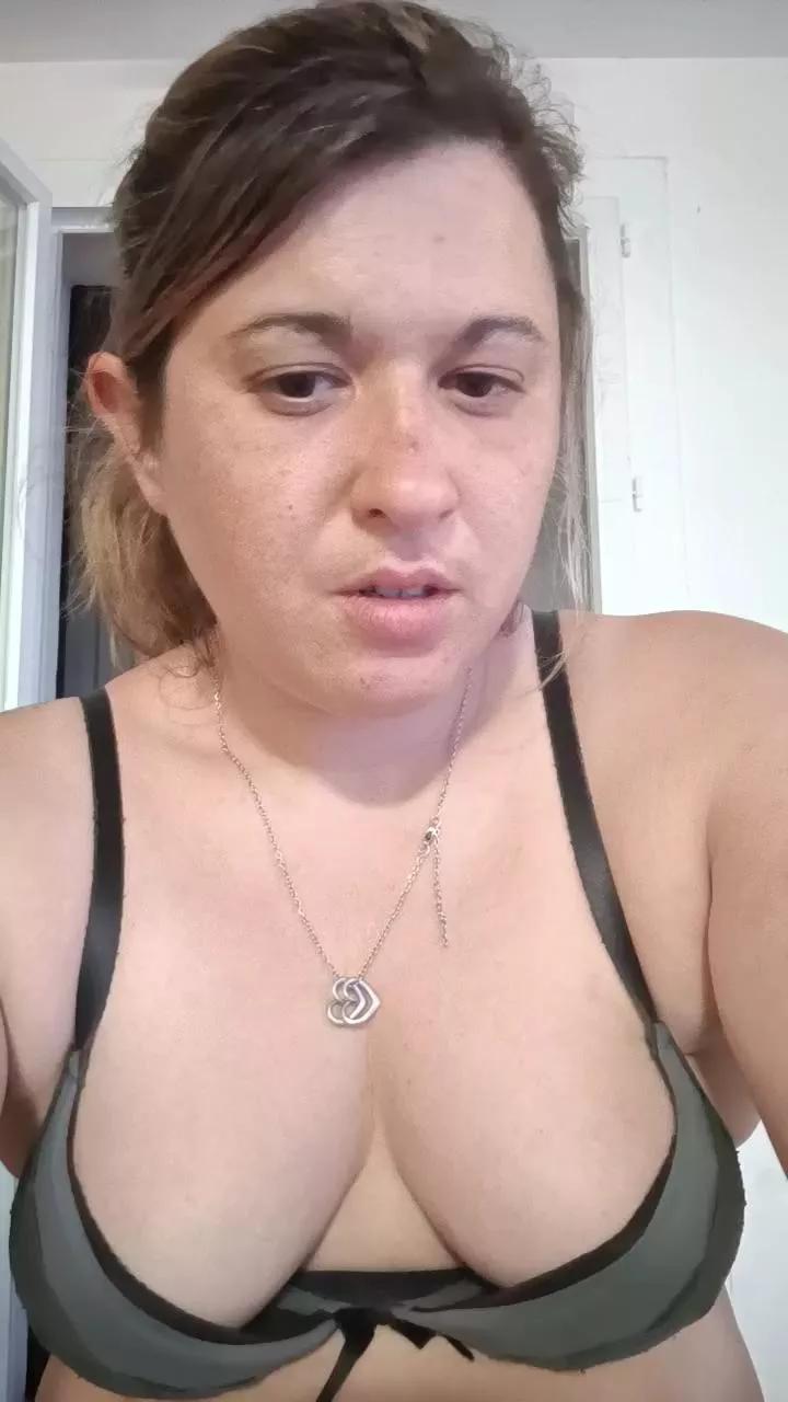 Misslili30 from Cam4