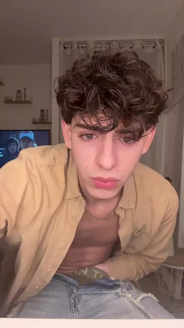MssNoah from Cam4