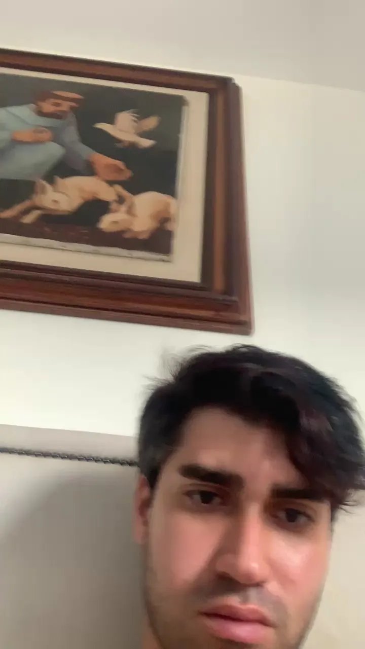 Offline Peitoralgostos on Cam4