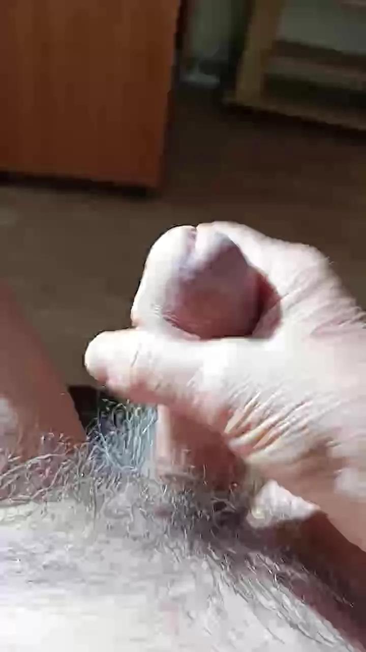 Peter3132 from Cam4