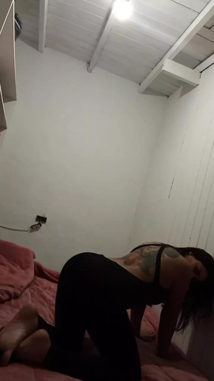 pupy_777 from Cam4