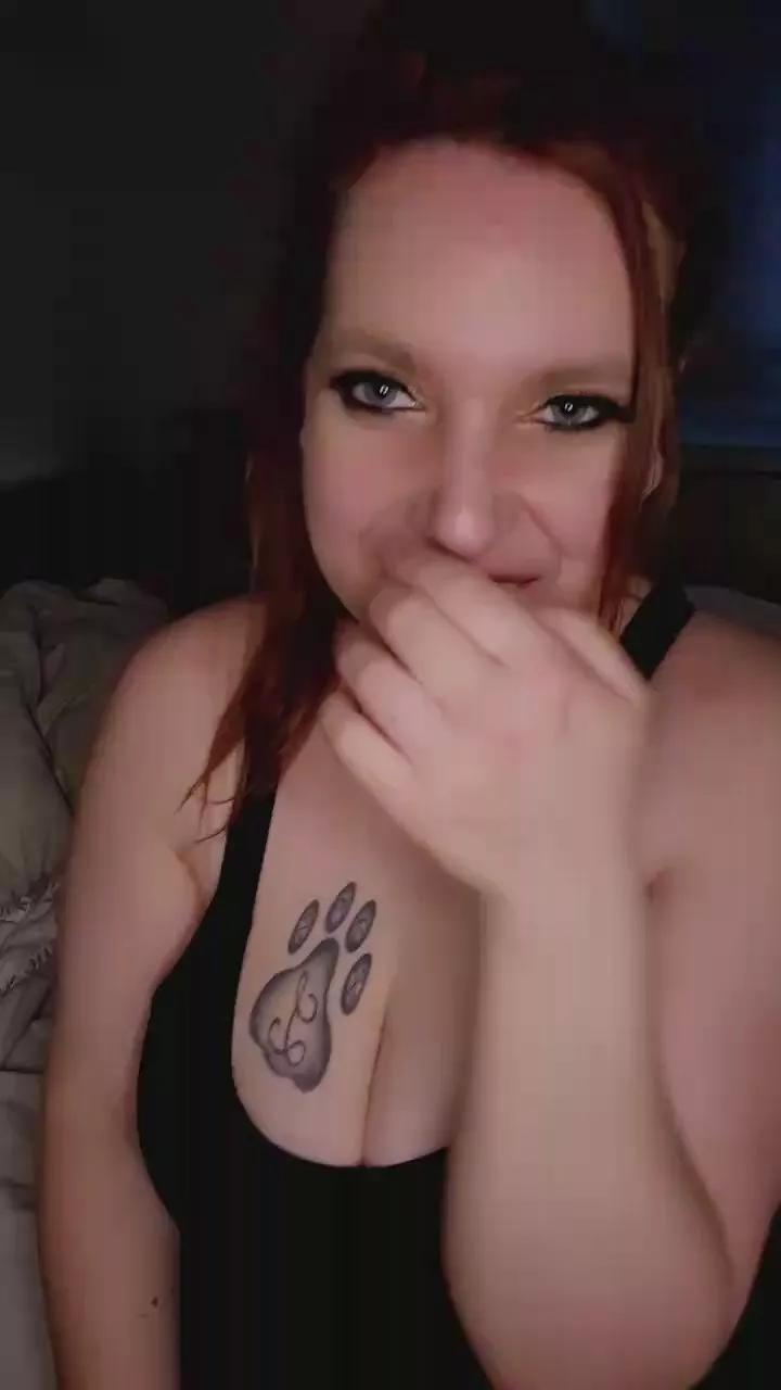 QueenHeart18 from Cam4