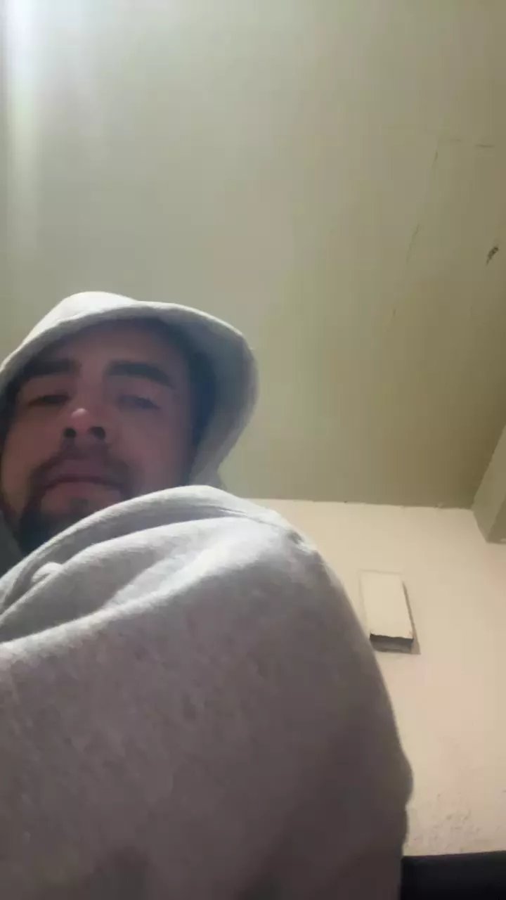 Offline Randyviral on Cam4