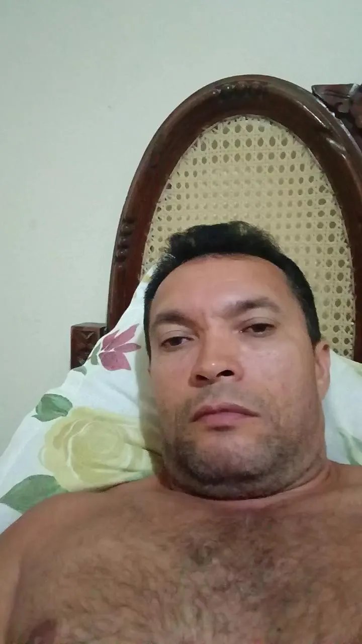 Offline Solteiroc on Cam4