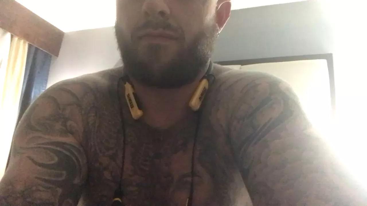 Tattooedfreak24 from Cam4