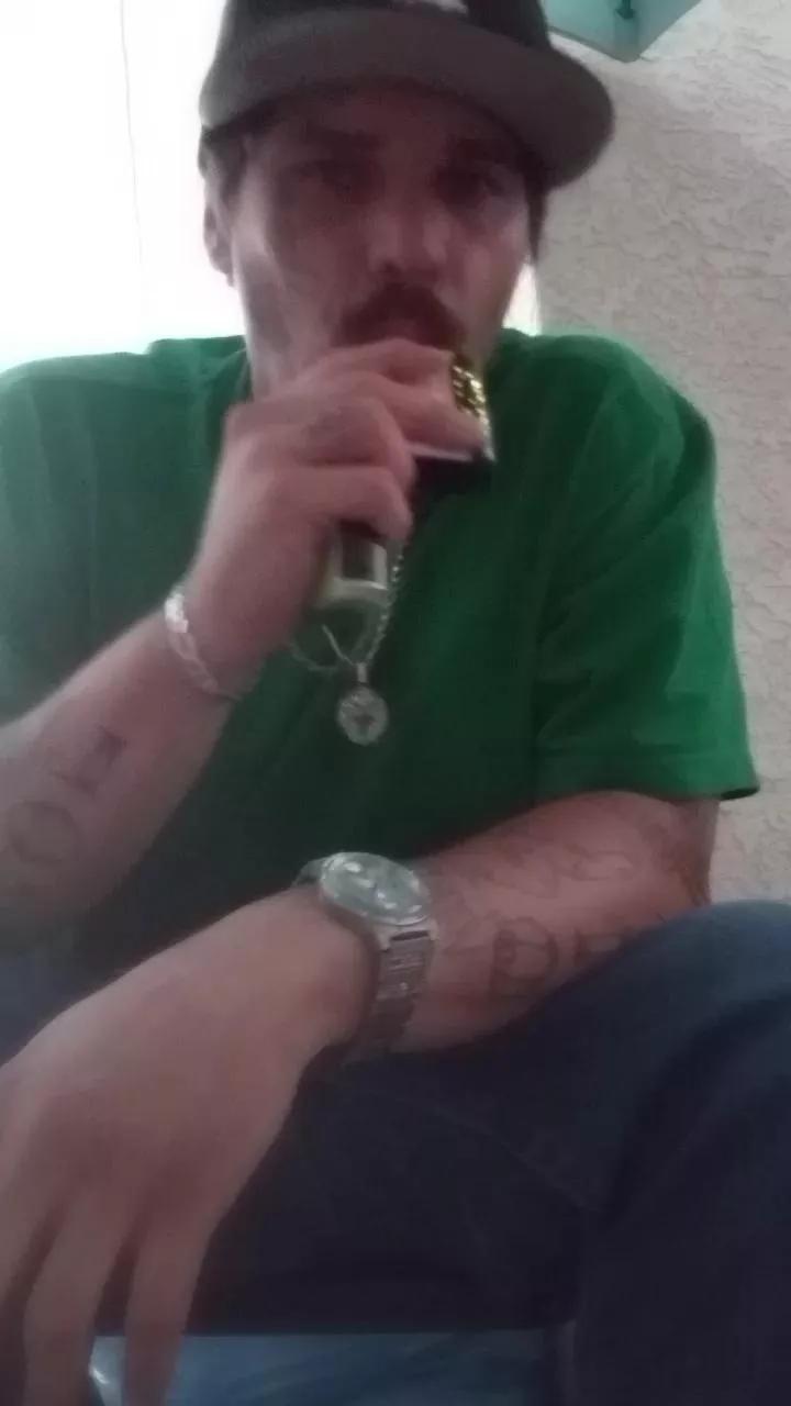 Thatguy6664 from Cam4