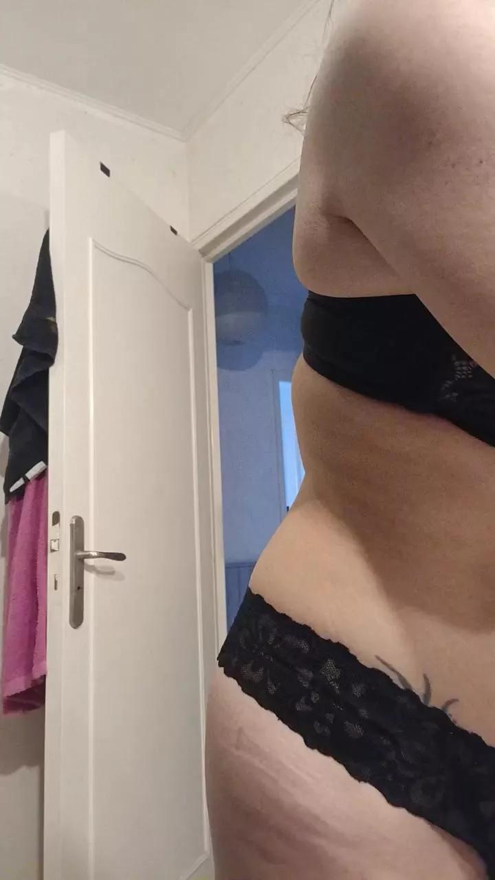 Titouna from Cam4