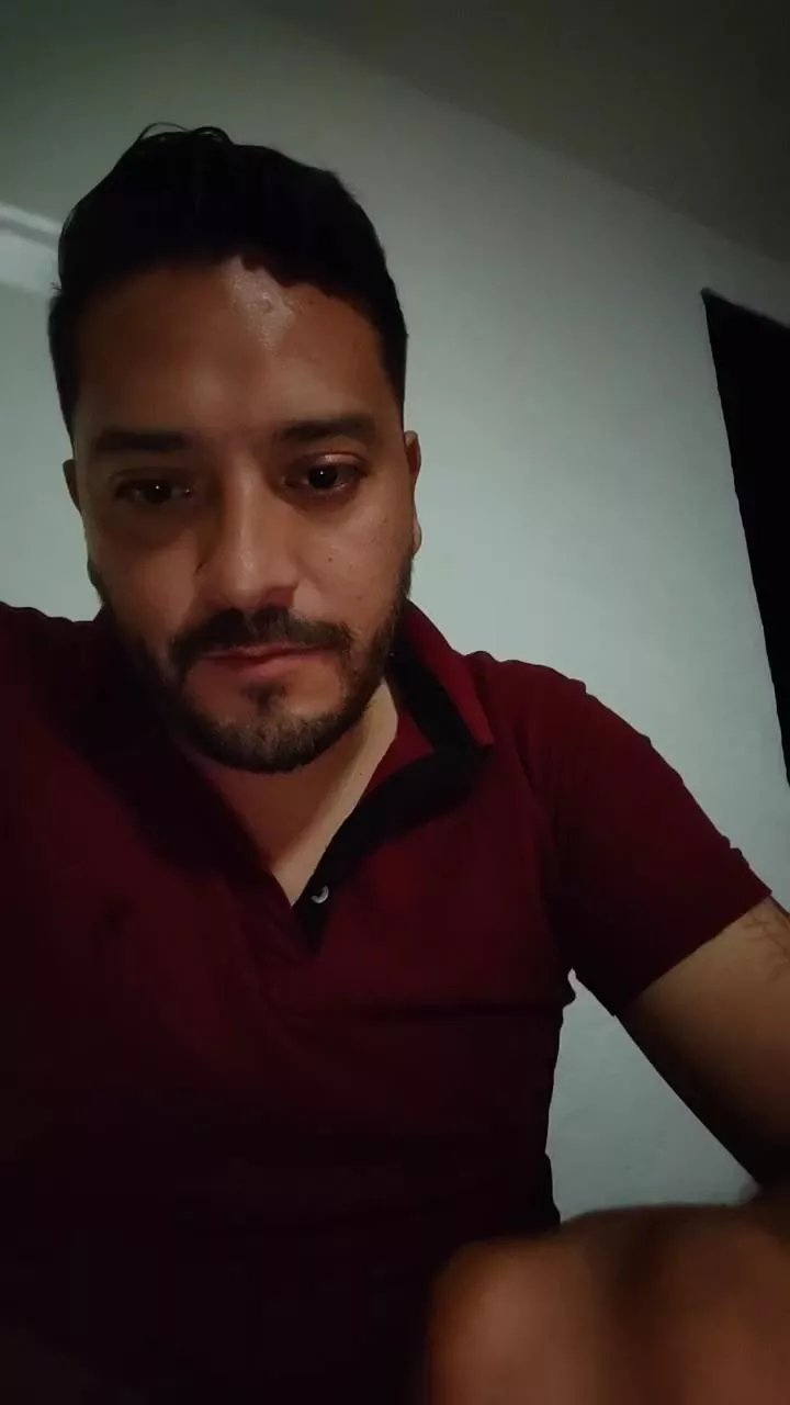 Offline Tubebito_sexy on Cam4