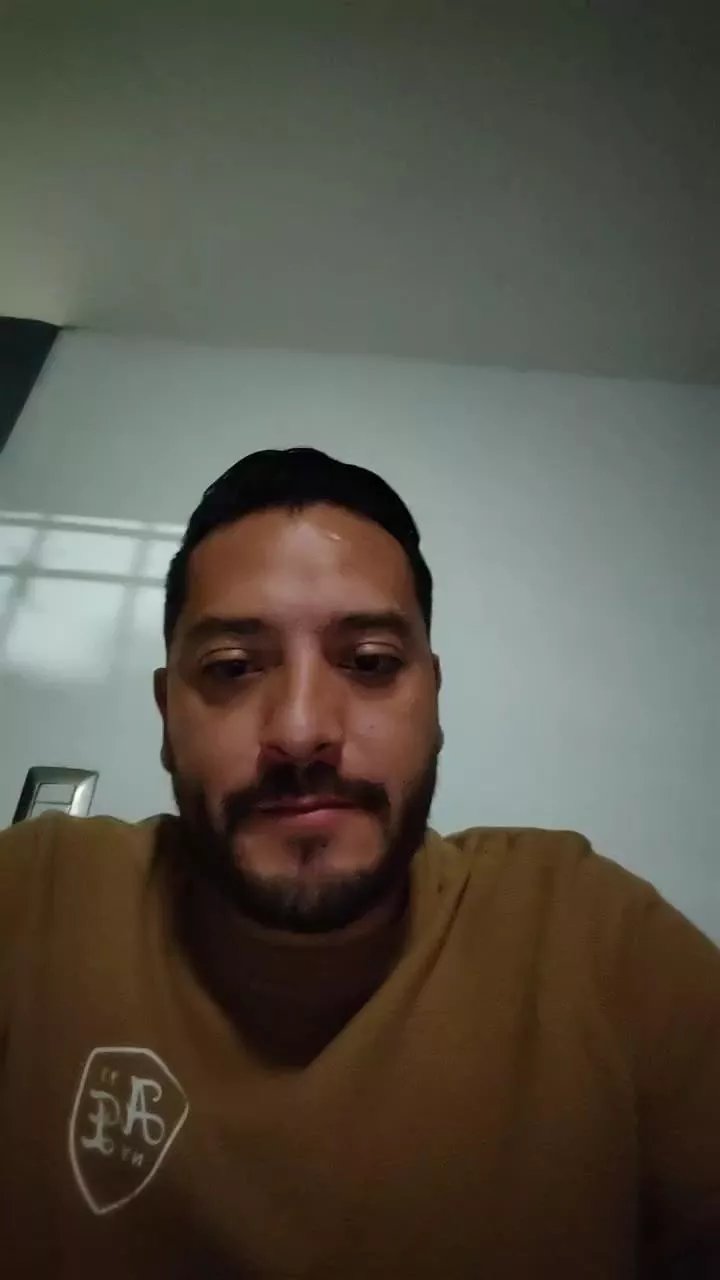 Offline Tubebito_sexy on Cam4