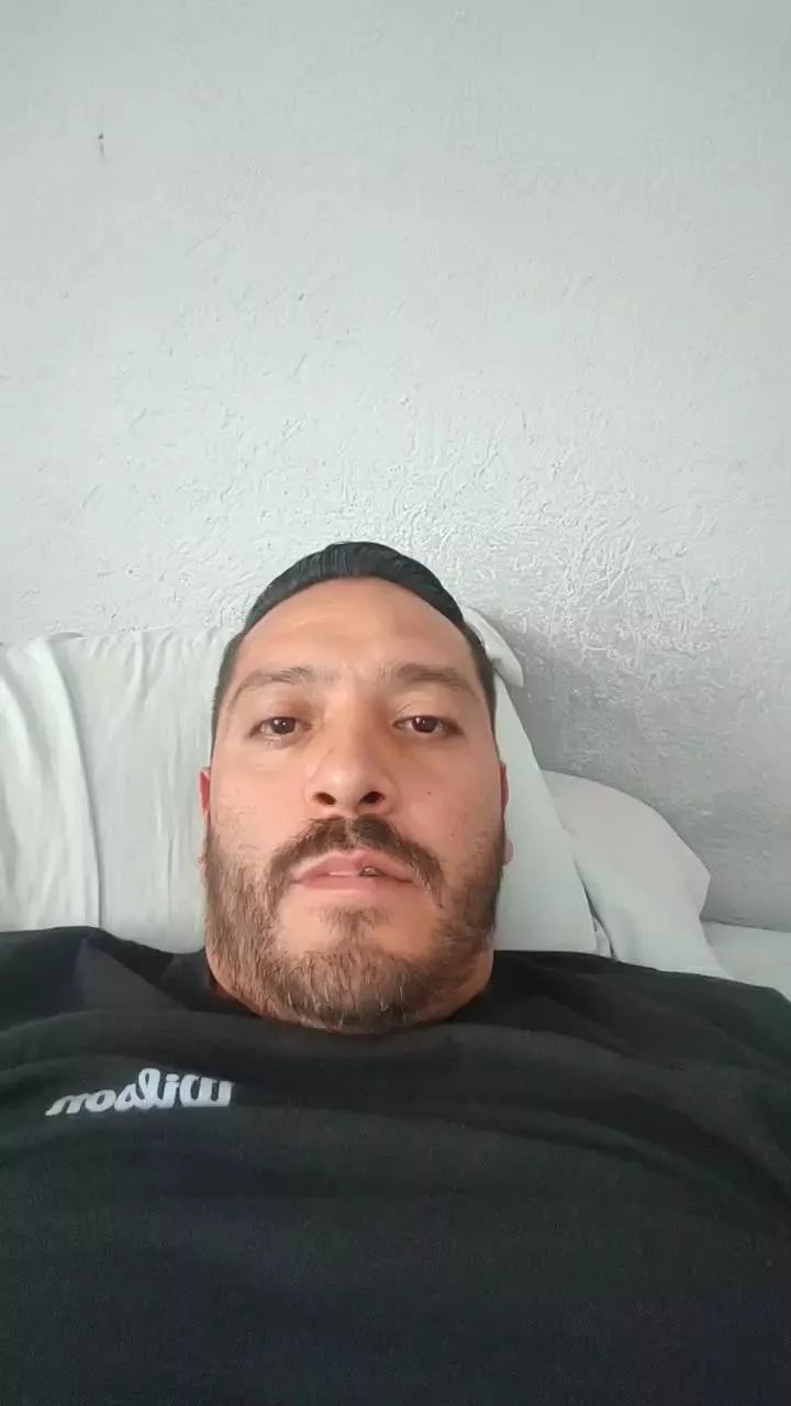 Offline Tubebito_sexy on Cam4