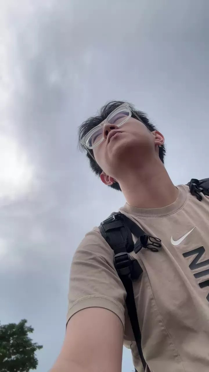 Offline TwSg_BoiBoi on Cam4