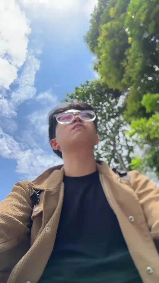 Offline TwSg_BoiBoi on Cam4