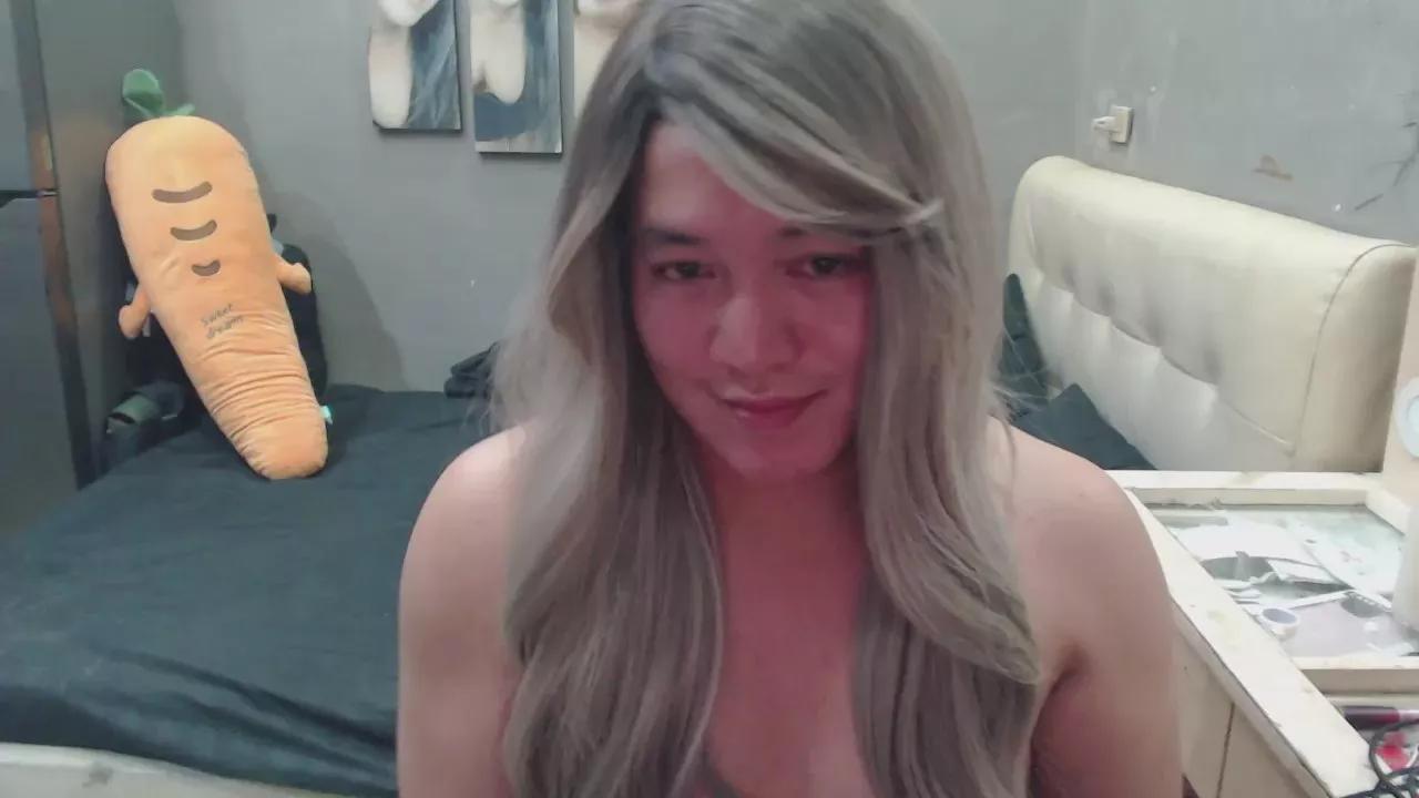 UrQueenOfsex69 from Cam4