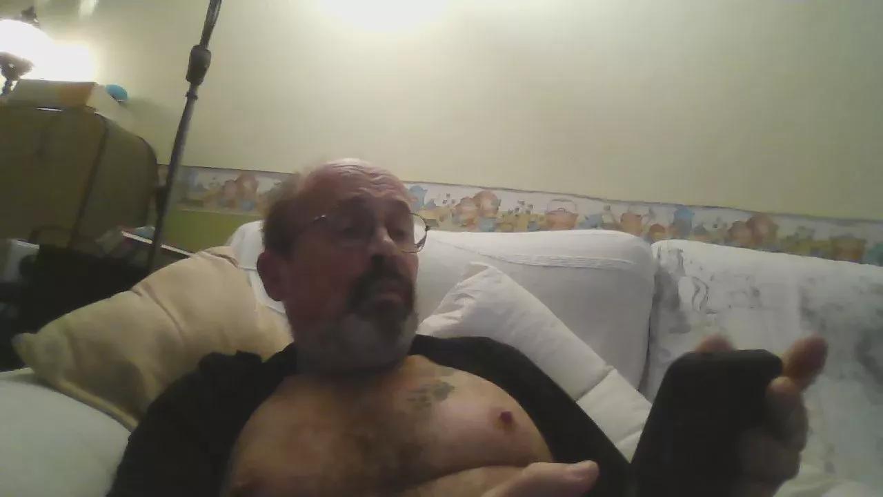 VELLOPMI from Cam4