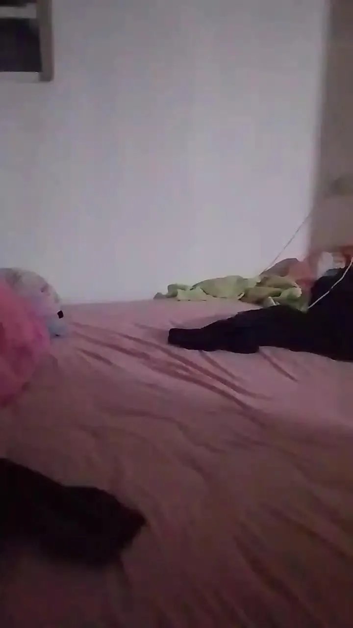 Offline victor62Go on Cam4