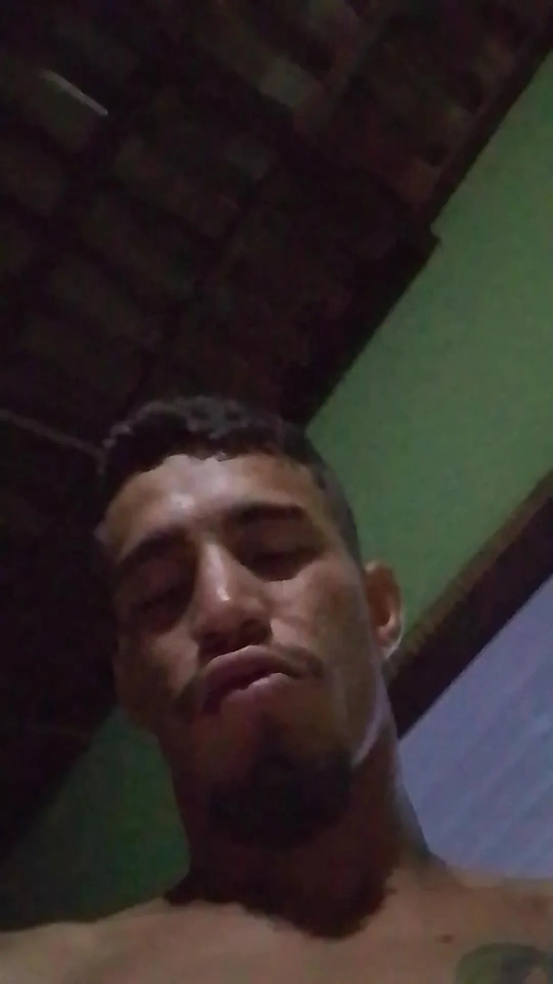 Offline victor62Go on Cam4