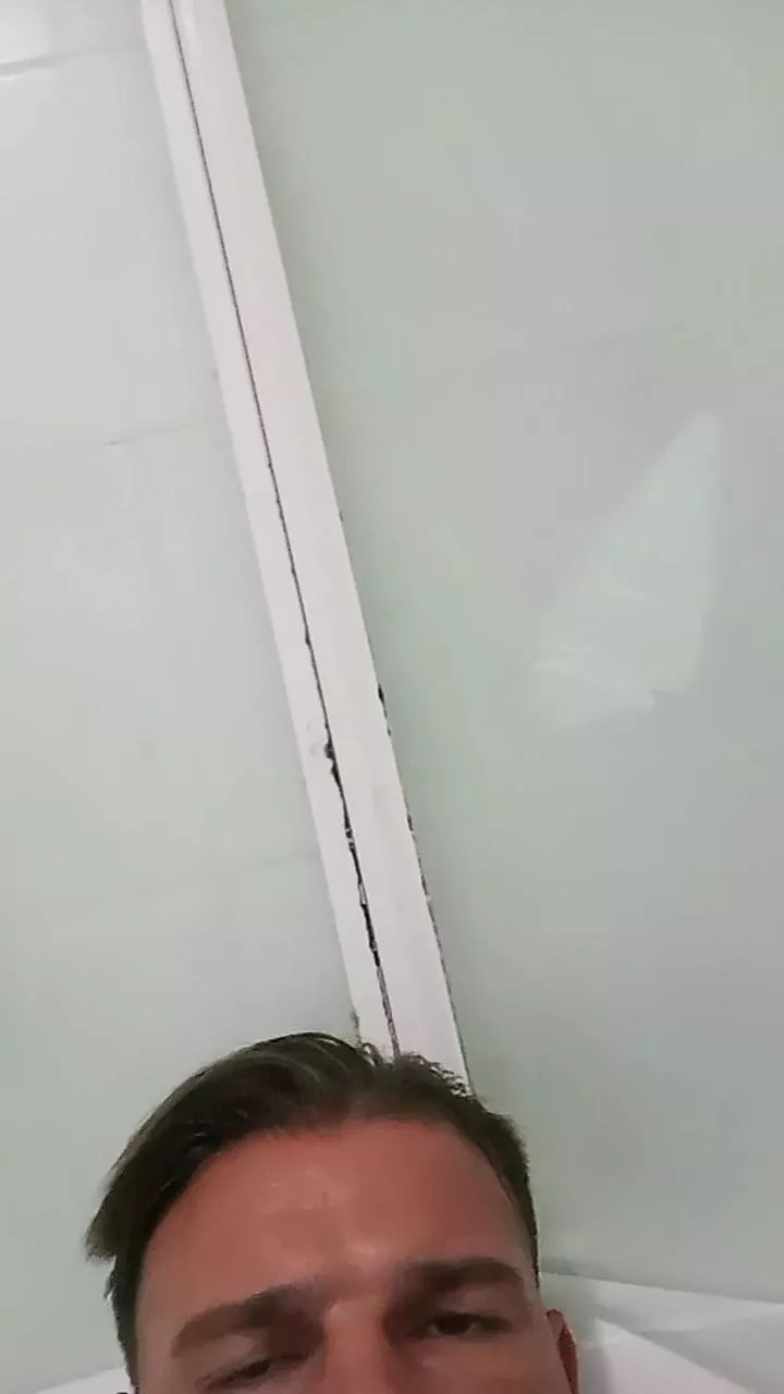 Offline videohot3 on Cam4